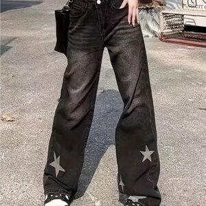 It wide and denim pants